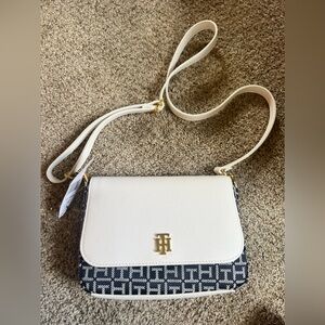Tommy Hilfiger crossbody bag